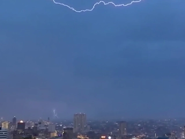 Thunderstorm Warnings Hit England, Wales, and Northern Ireland Amid Weekend Heatwave